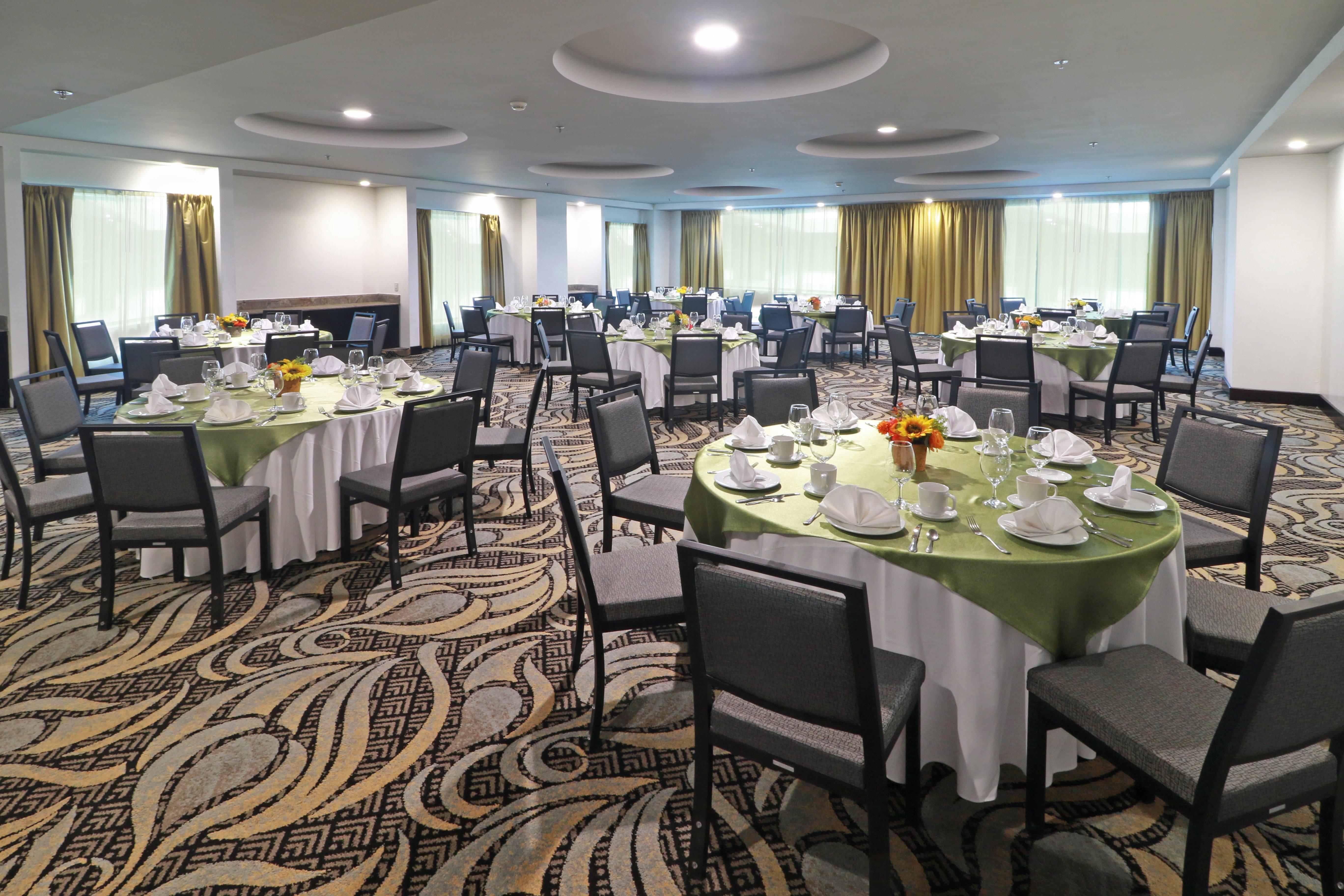 Holiday Inn Queretaro Zona Krystal By Ihg Extérieur photo