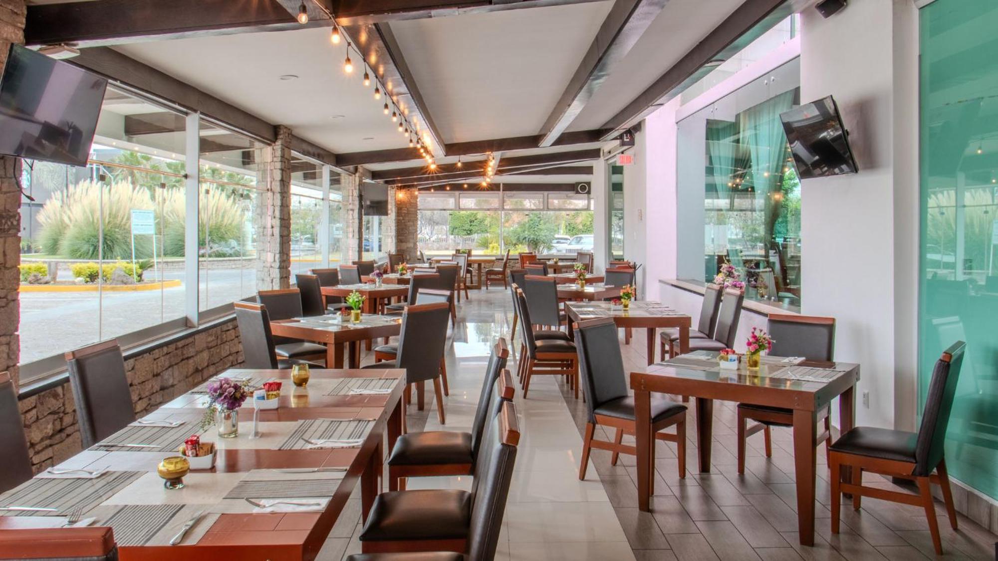 Holiday Inn Queretaro Zona Krystal By Ihg Extérieur photo